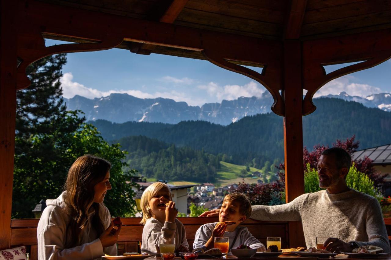 Brunet - The Dolomites Resort 费拉迪普利米罗 外观 照片
