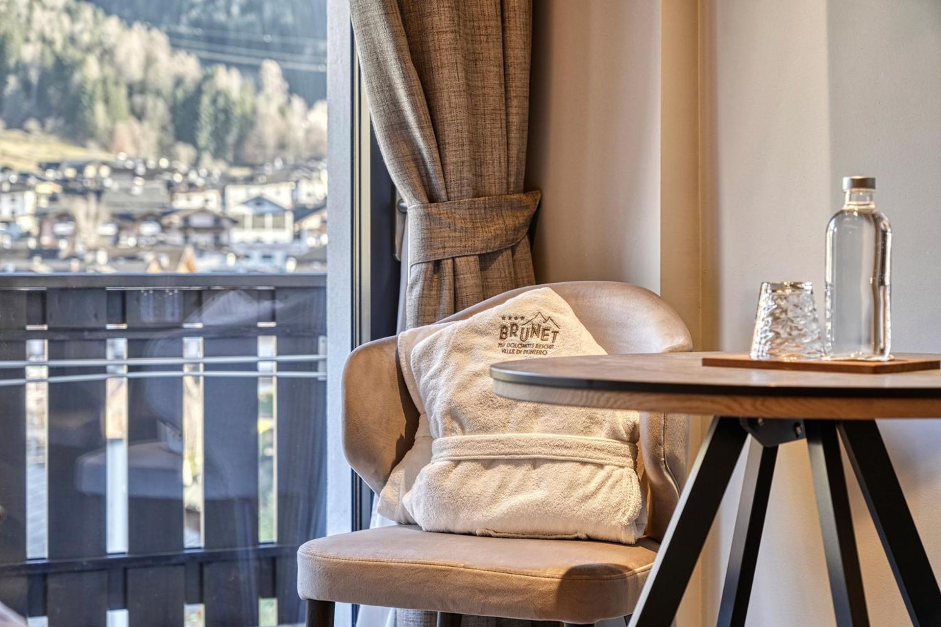Brunet - The Dolomites Resort 费拉迪普利米罗 外观 照片