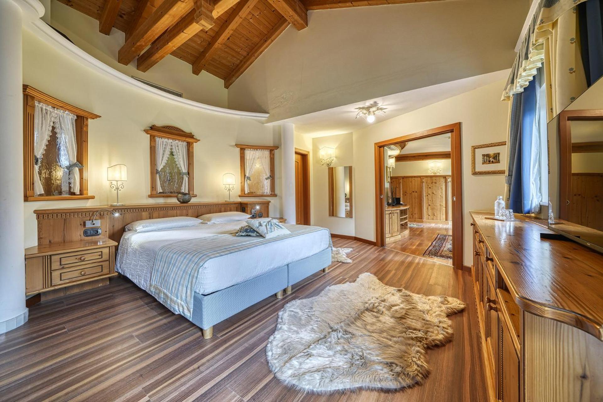 Brunet - The Dolomites Resort 费拉迪普利米罗 外观 照片